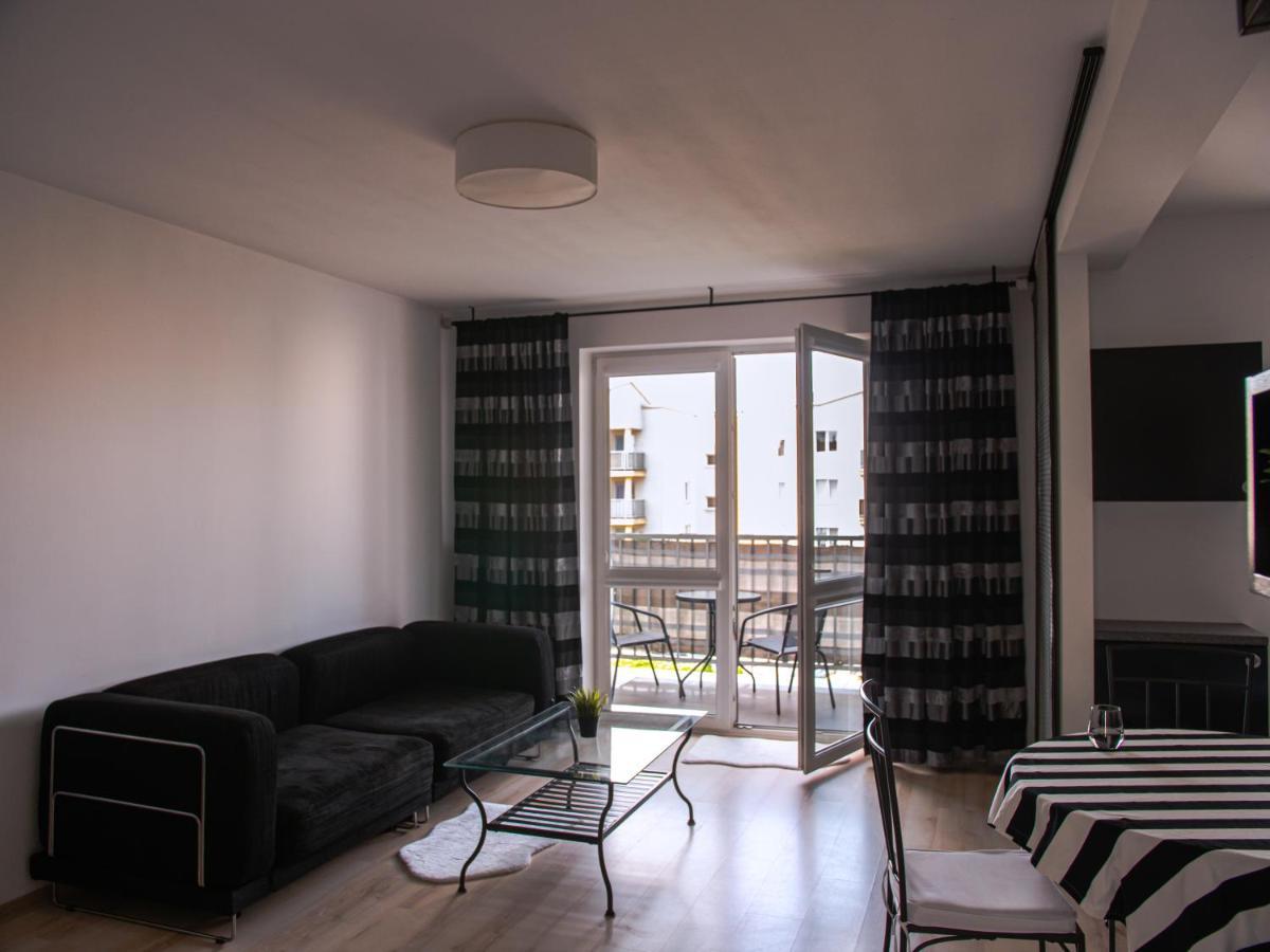 Sdh 2 Radzymin Comfortable Apartment Near Warsaw Экстерьер фото