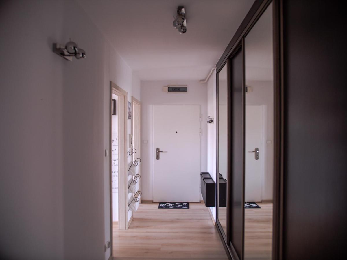 Sdh 2 Radzymin Comfortable Apartment Near Warsaw Экстерьер фото