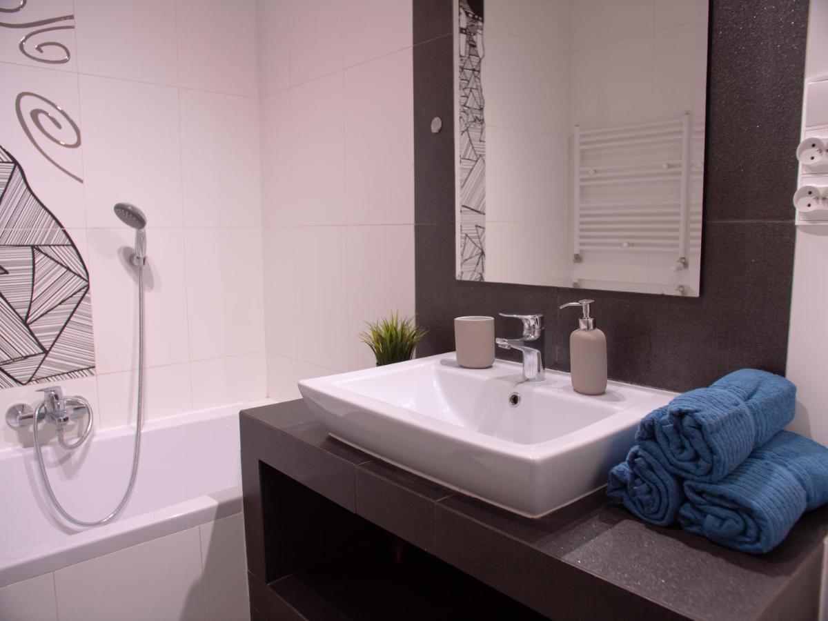 Sdh 2 Radzymin Comfortable Apartment Near Warsaw Экстерьер фото